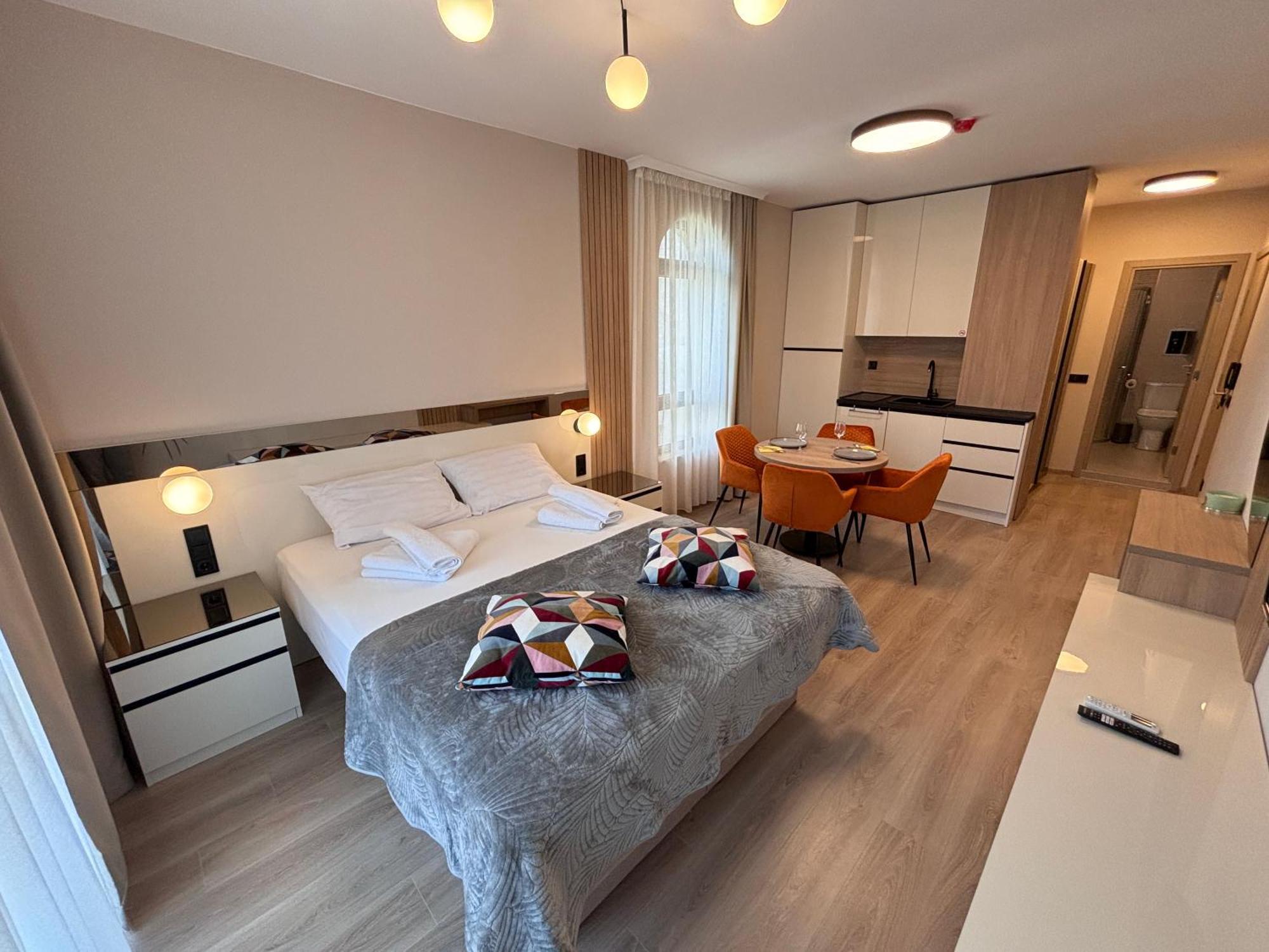 Sorrento - Menada Apartments Święty Włas Zewnętrze zdjęcie
