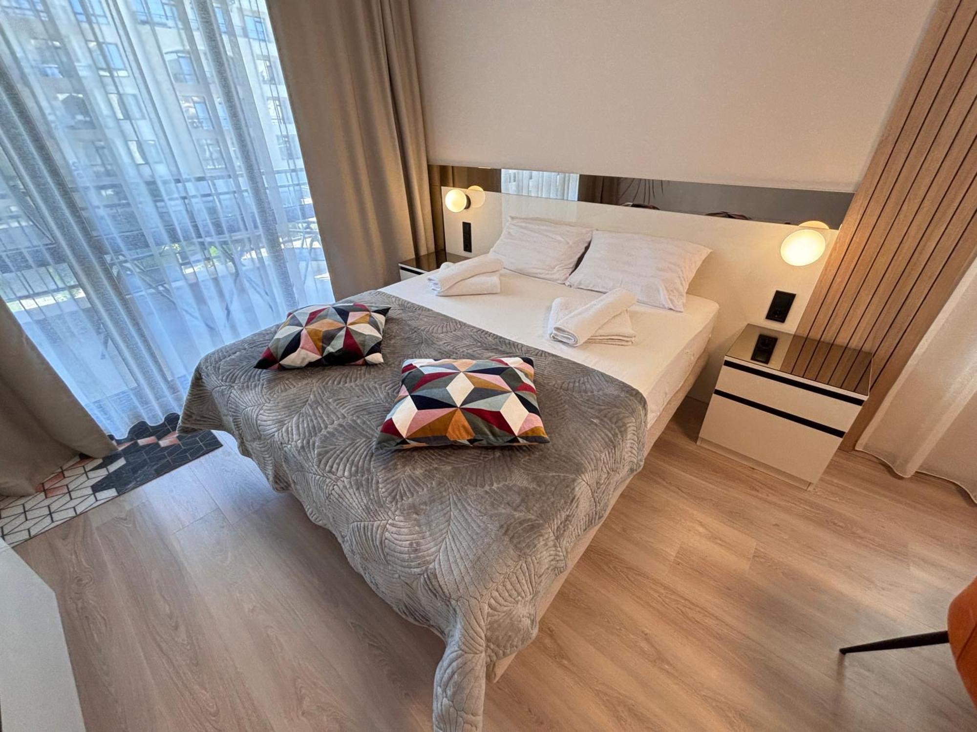 Sorrento - Menada Apartments Święty Włas Zewnętrze zdjęcie