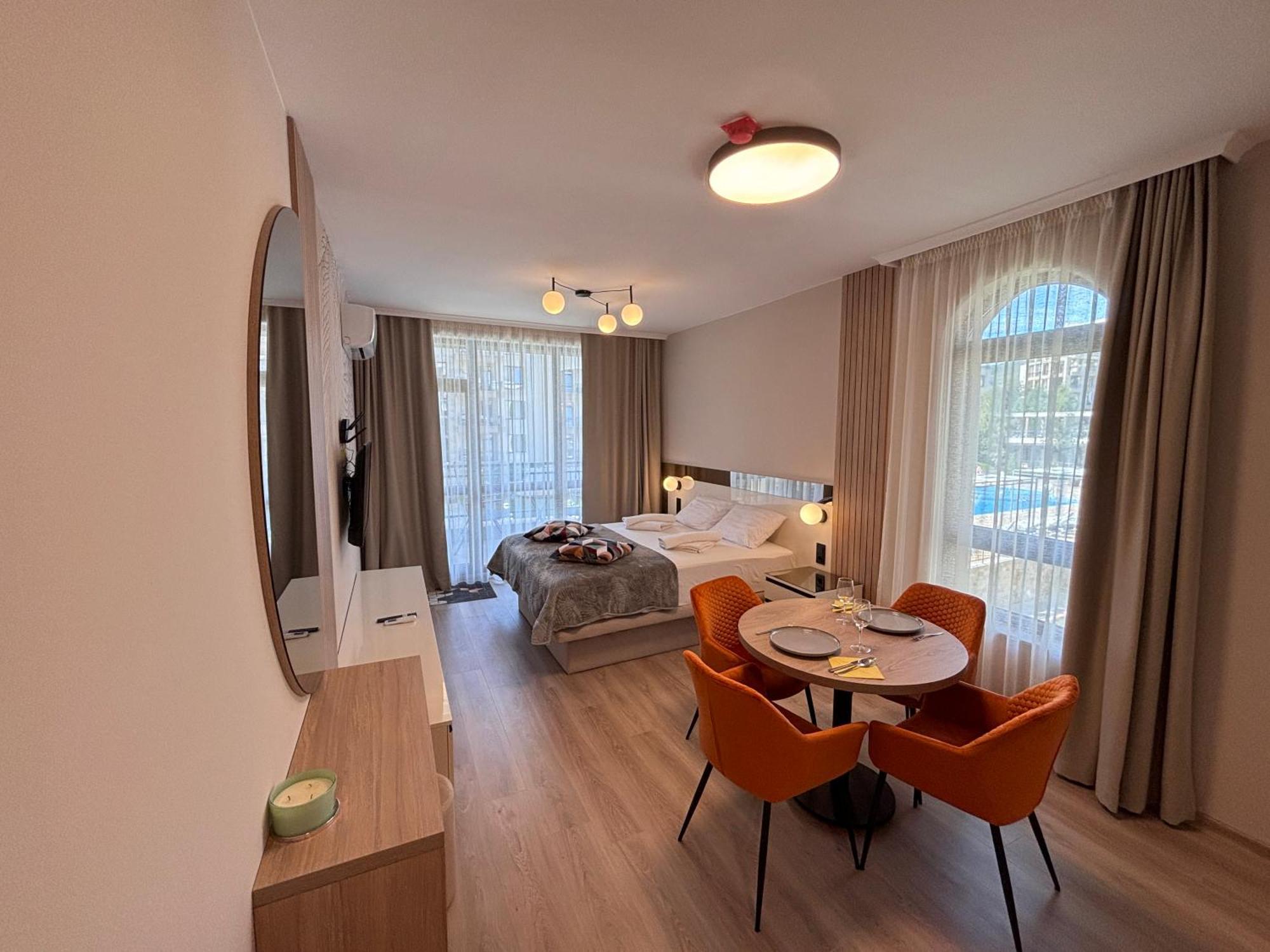 Sorrento - Menada Apartments Święty Włas Zewnętrze zdjęcie