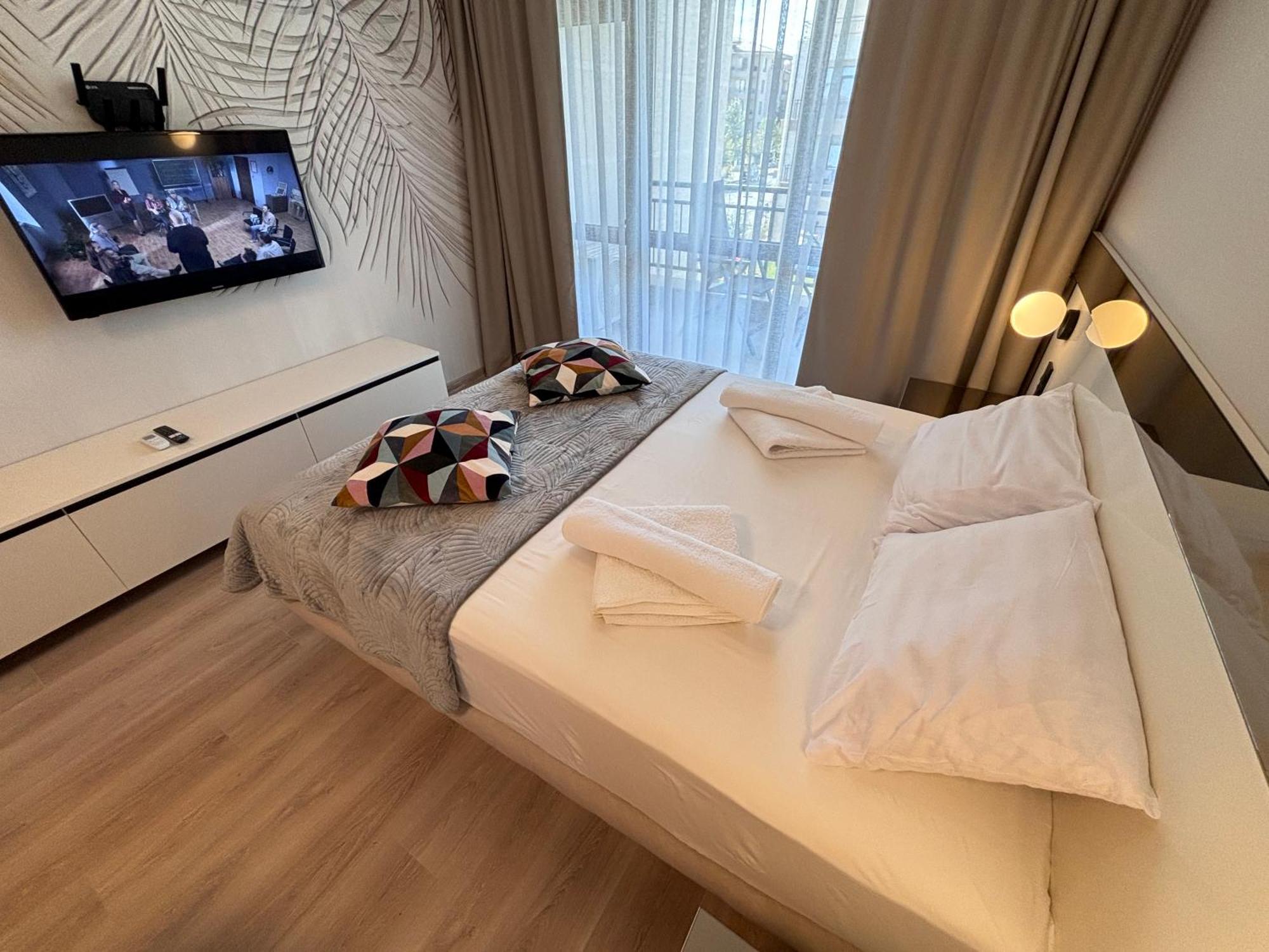 Sorrento - Menada Apartments Święty Włas Zewnętrze zdjęcie